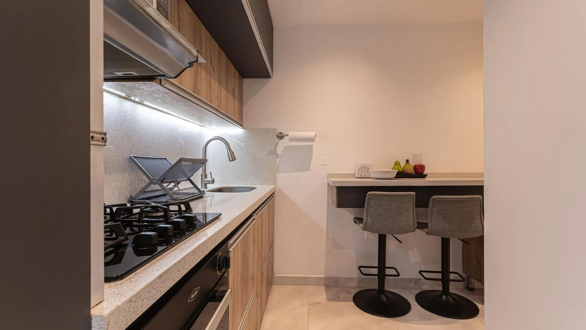 Cozy Apartment With A/C In North Medellin.  Medellin